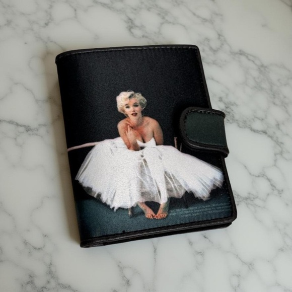 Marilyn Monroe purse,kiss lock & matching wallet, gingham interior Y2K 2002 - Picture 2 of 7